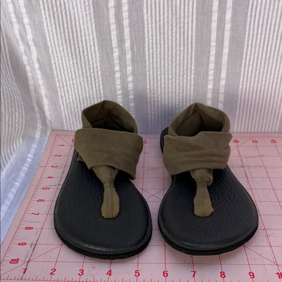 Sanuk Women's Sandals - Picture 1 of 6